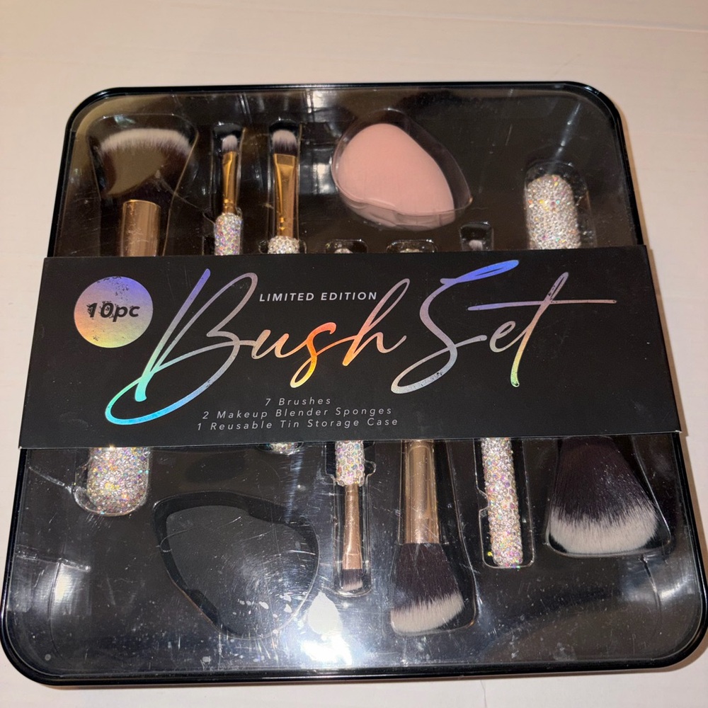 Limited Edition Glitter Makeup Brush Set bling brushes super pretty!